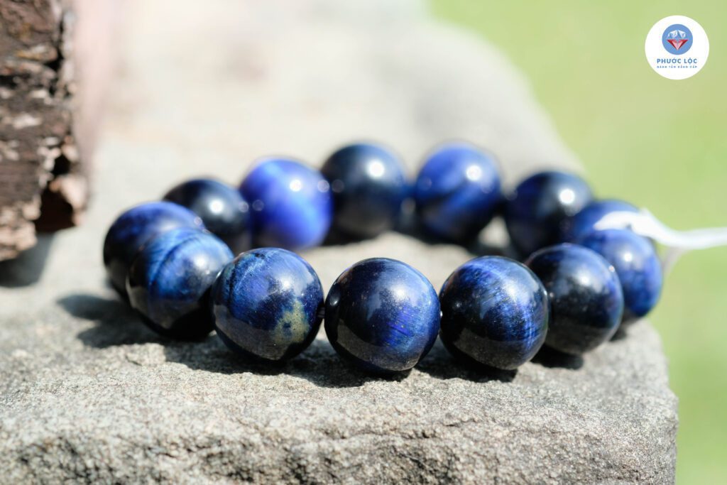 Đá Mắt Hổ Là Gì Và Những Công Dụng Về Sức Khỏe Mà Nó Mang Lại 1 đá mắt hổ