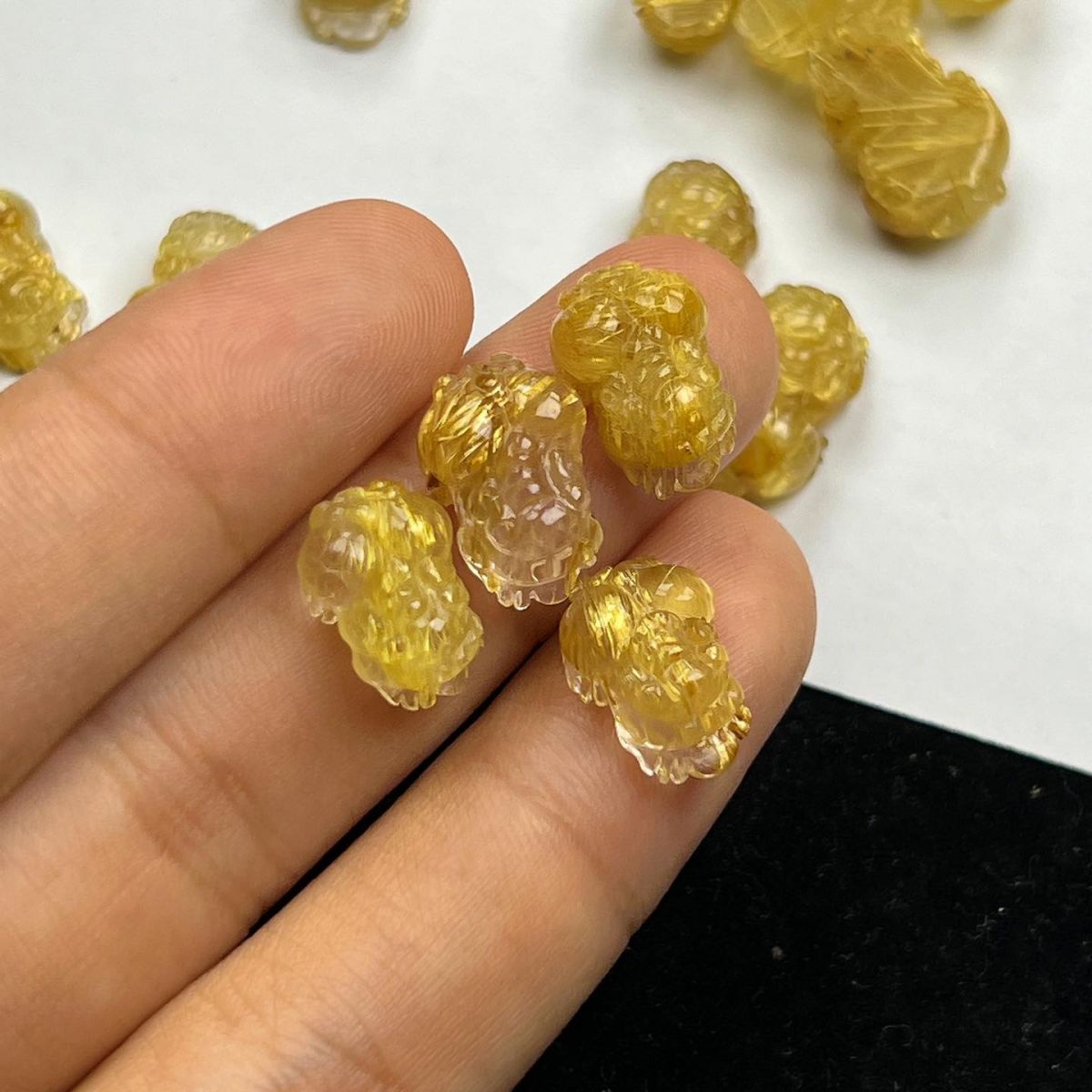 ty huu thach anh toc vang