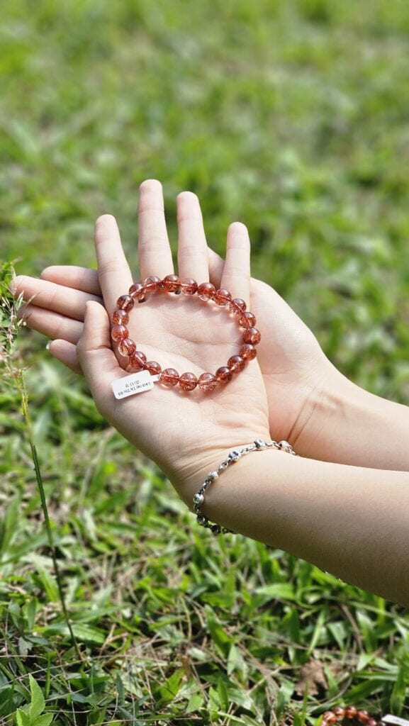 Thạch Anh Tóc – Viên Đá Mang Năng Lượng Thu Hút Tài Lộc Và May Mắn 4 thạch anh tóc