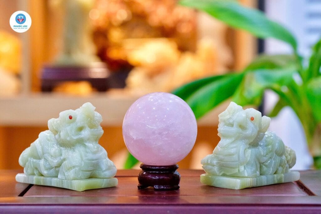 🕊️ Địa Chỉ Uy Tín Chế Tác Tượng Đá Phong Thủy Đà Nẵng – Đá Phong Thủy Phước Lộc 3 472581270 122100419168717627 1979206010573939589 n 3