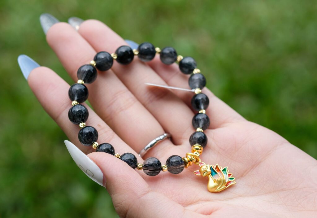 Đá Thạch Anh Hợp Mệnh Gì? Chọn Đúng Màu – Đón Đúng Năng Lượng 5 đá thạch anh