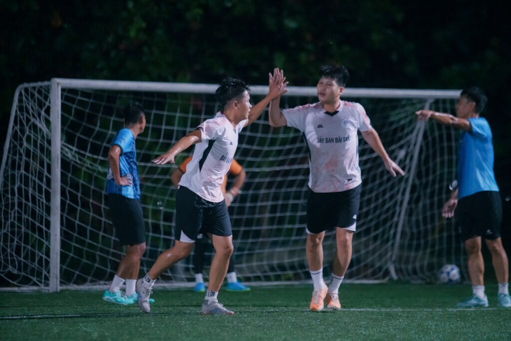 Đá phong thủy Đà Nẵng mở màn ấn tượng tại giải bóng đá S7 2025 - Phước Lộc FC 4 583927963 122380950518006810 5531932640887013255 n