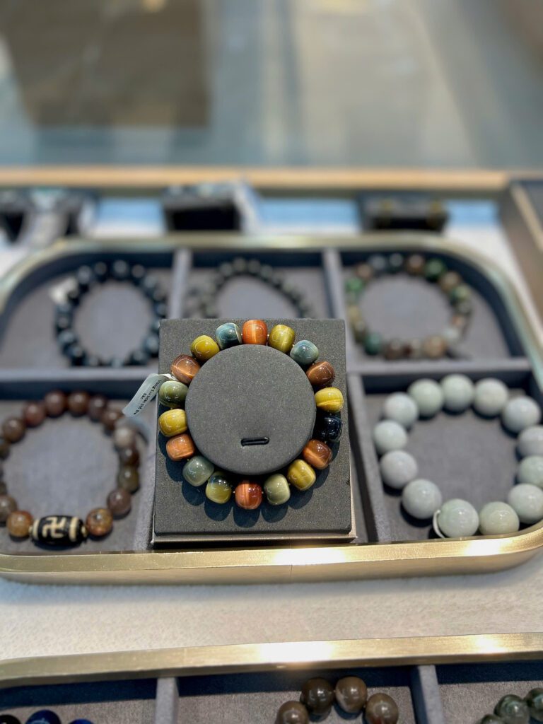 z7212486808147 ce8c9a22cecc0bbebefaae11077e93fc